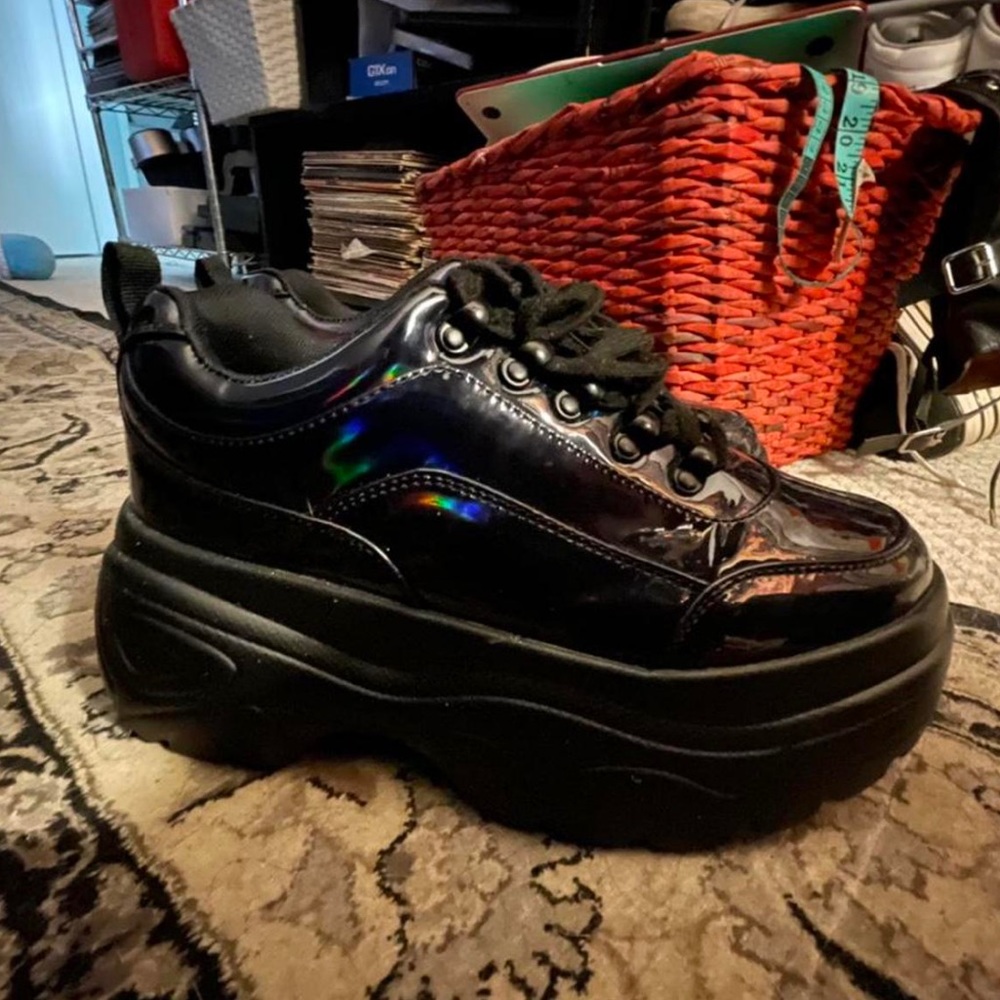 Holographic black platform sneakers